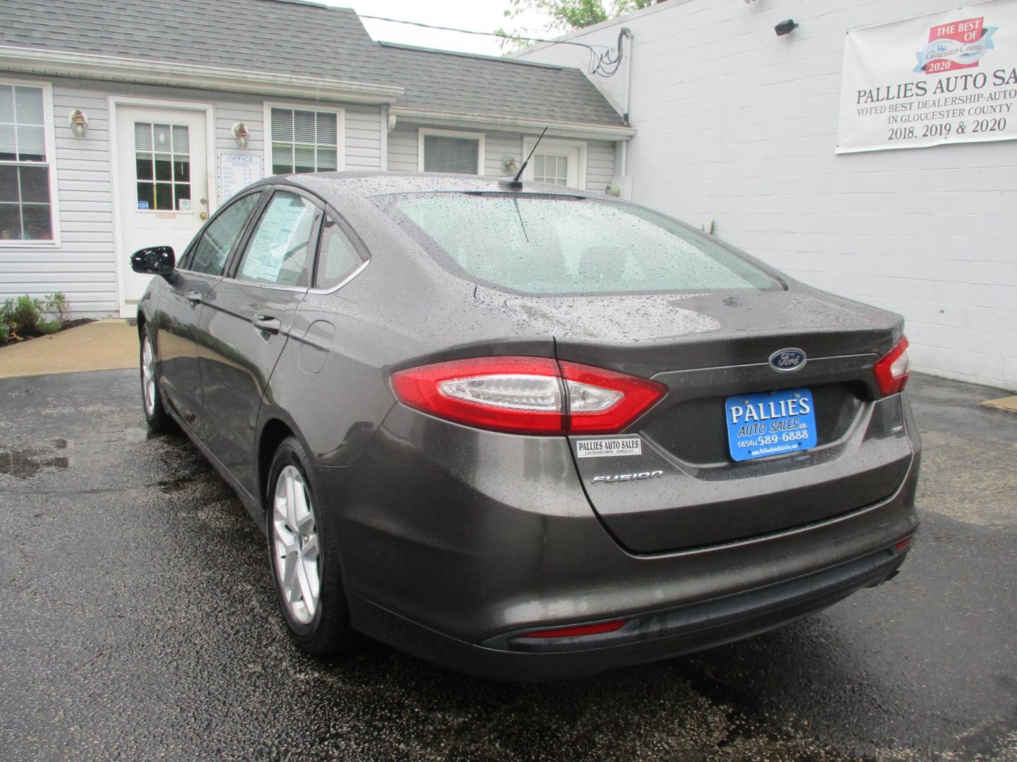 2016 GRAY Ford Fusion (3FA6P0H79GR) , AUTOMATIC transmission, located at 540a Delsea Drive, Sewell, NJ, 08080, (856) 589-6888, 39.752560, -75.111206 - Photo#5